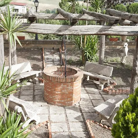 Bed & Breakfast La Dimora Di Samu 3*
